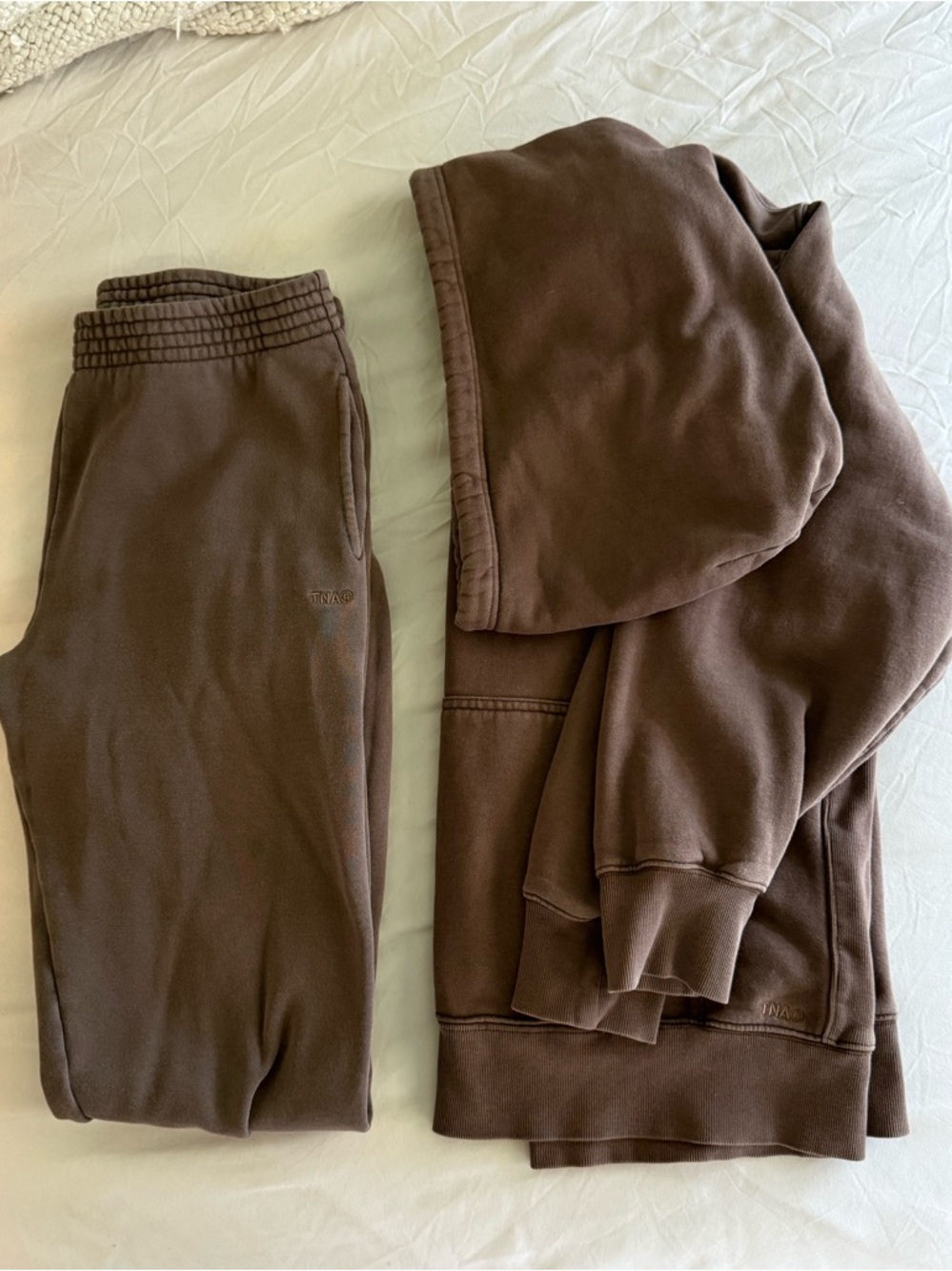TNA Cozy Sweatfleece Set in Chocolate Brown